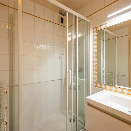 Avec Grande Terrasse, Garage Et Wifi - Fr-1-197-620 * Les Sables-dʼOlonne