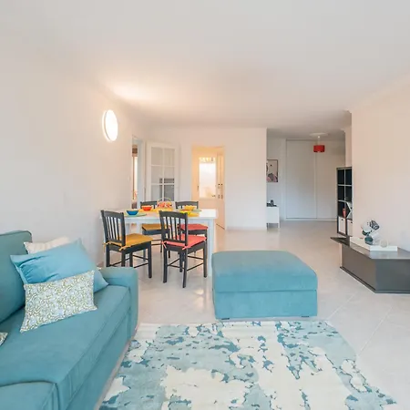 Avec Grande Terrasse, Garage Et Wifi - Fr-1-197-620 *