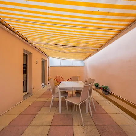 Avec Grande Terrasse, Garage Et Wifi - Fr-1-197-620